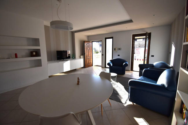 Appartamento in vendita a Nereto