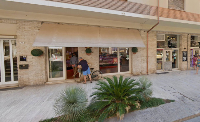 Attività commerciale in vendita a San Benedetto del Tronto