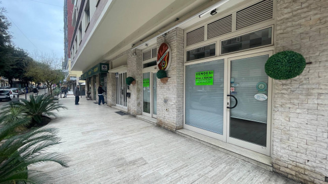 Attività commerciale in Vendita a San Benedetto del Tronto