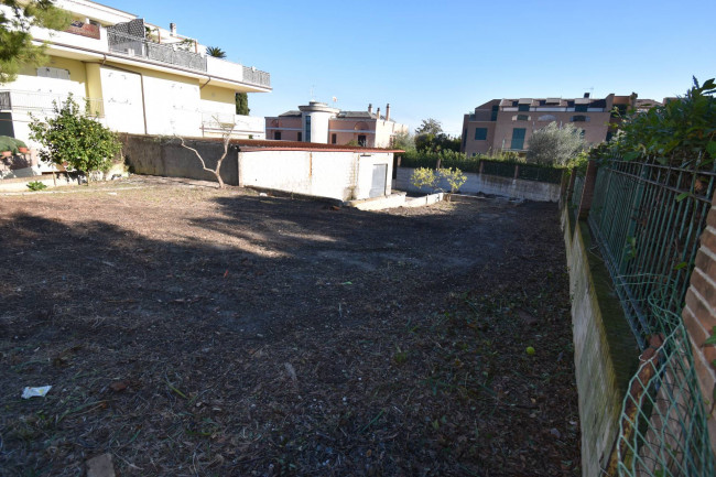 Edificio Commerciale in vendita a San Benedetto del Tronto