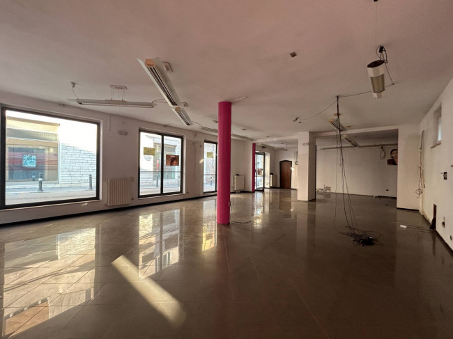 Locale Commerciale in Vendita a San Benedetto del Tronto