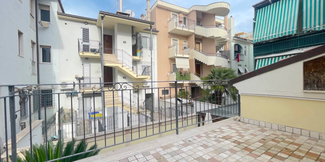 Casa cielo - terra in vendita a San Benedetto del Tronto