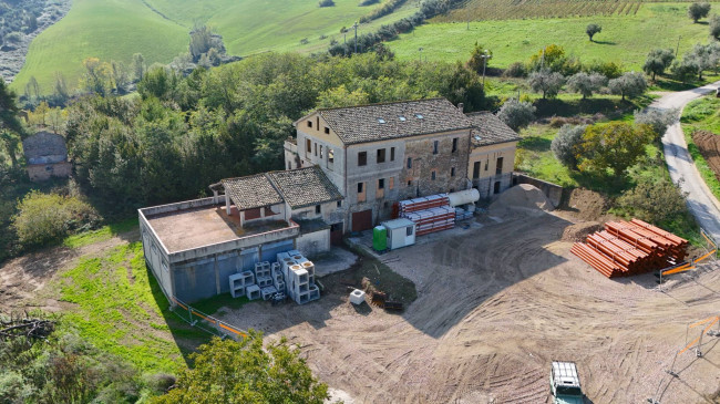 Villa singola in vendita a Acquaviva Picena