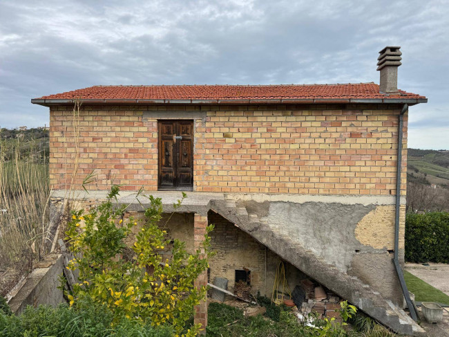 Casa cielo - terra in vendita a Villamagna