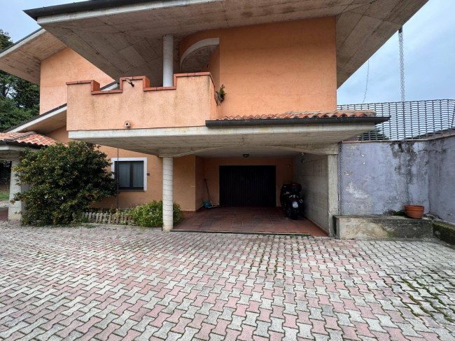 Villa singola in vendita a Miglianico