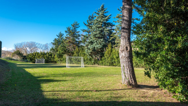 Casale Colonico in vendita a Civitanova Marche