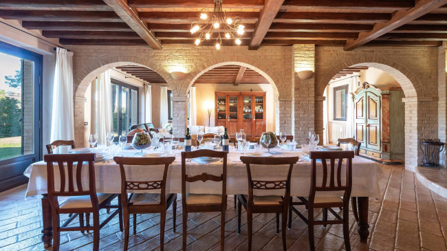 Casale Colonico in vendita a Civitanova Marche