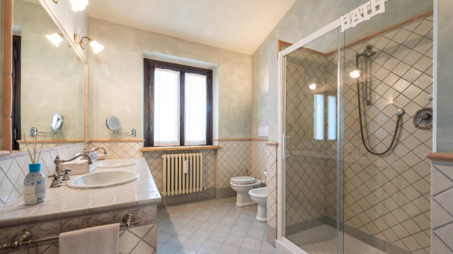Casale Colonico in vendita a Civitanova Marche