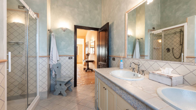 Casale Colonico in vendita a Civitanova Marche