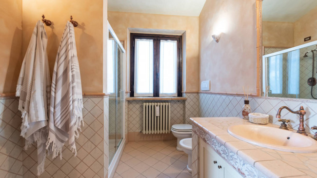 Casale Colonico in vendita a Civitanova Marche