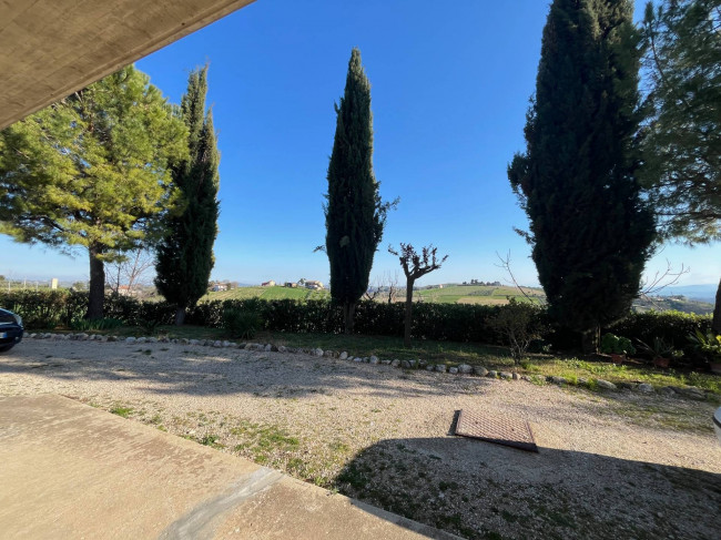 Casa cielo - terra in vendita a Offida