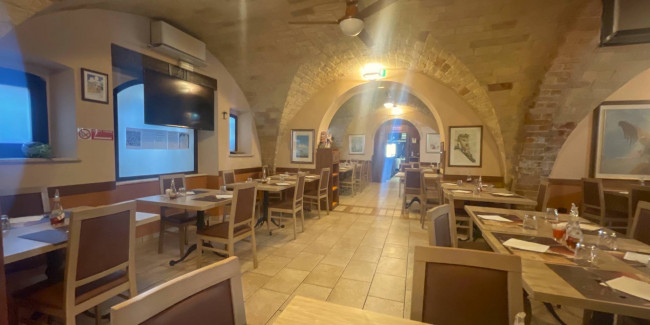 Attività commerciale in vendita a San Benedetto del Tronto