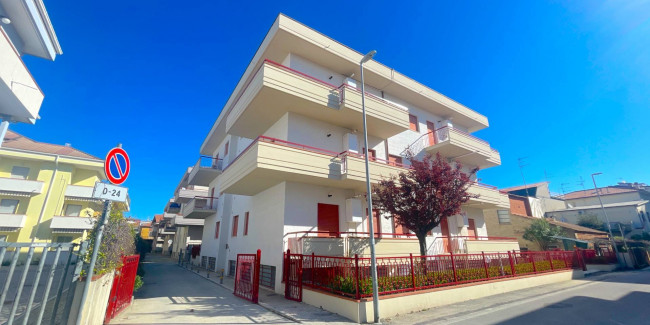 Appartamento in vendita a Alba Adriatica