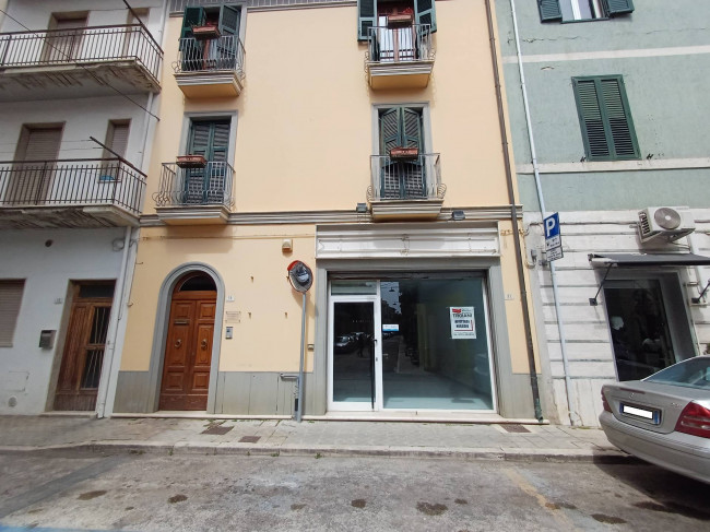 Locale Commerciale in affitto a San Benedetto del Tronto