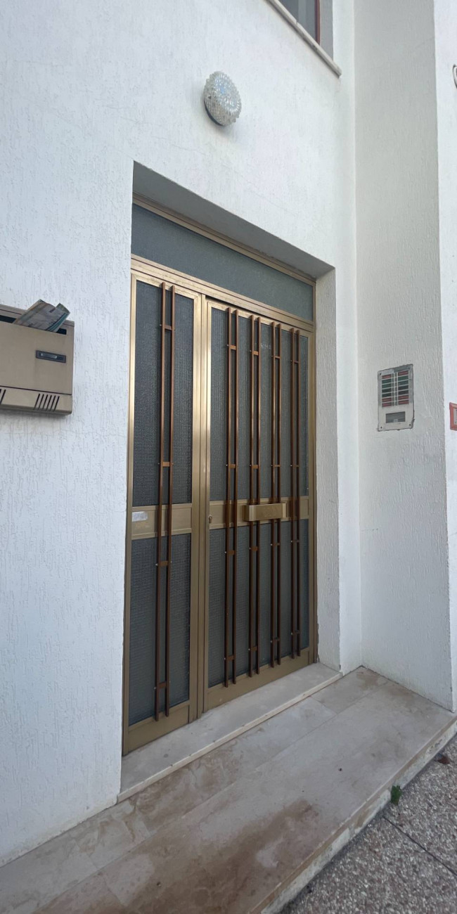 Stabile / Palazzo in vendita a Alba Adriatica