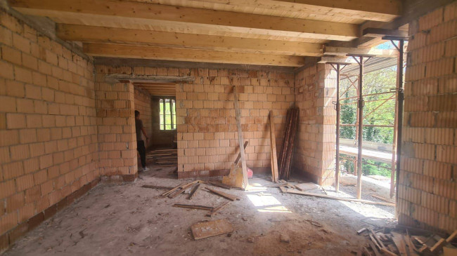 Casale Colonico Rustico in vendita a Palmiano