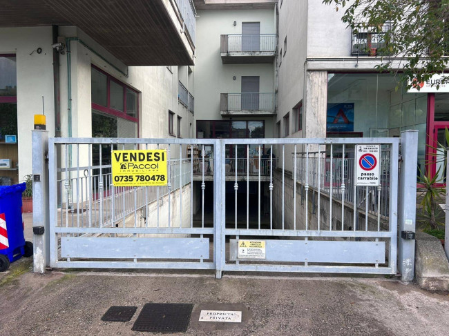 Garage / Autorimessa / Box in vendita a San Benedetto del Tronto