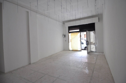 Locale Commerciale in vendita a San Benedetto del Tronto