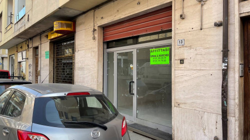 Locale Commerciale in vendita a San Benedetto del Tronto
