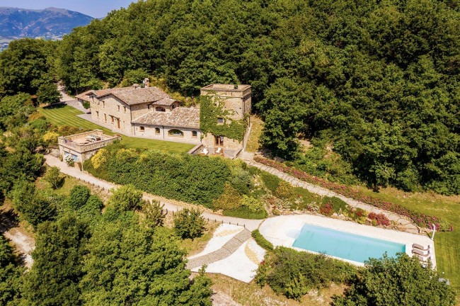 Country House for sale in Camerino