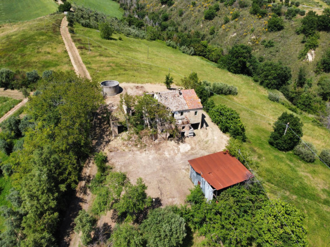 Casale Colonico Rustico in vendita a Ripatransone