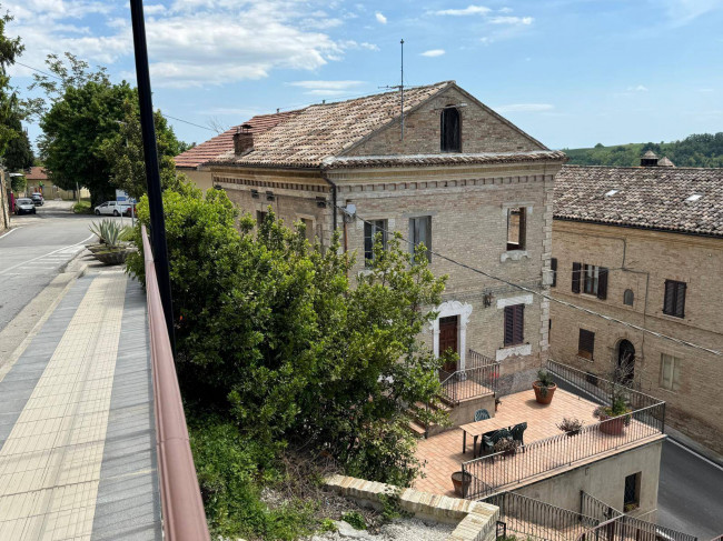 Casa cielo - terra in vendita a Montelparo