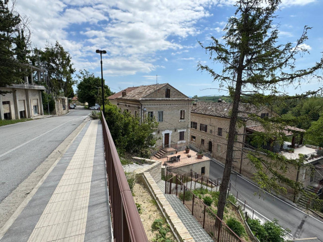 Casa cielo - terra in vendita a Montelparo