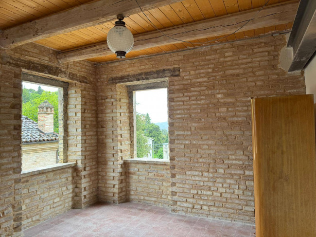 Casa cielo - terra in vendita a Montelparo