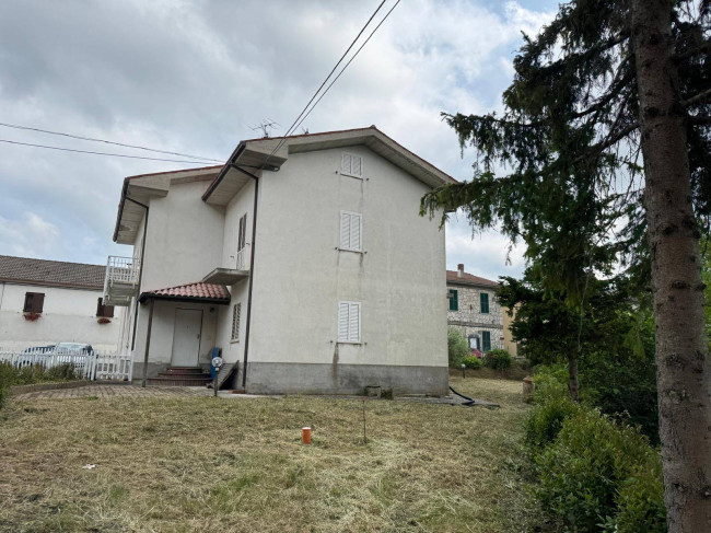 Casa cielo - terra in vendita a Comunanza