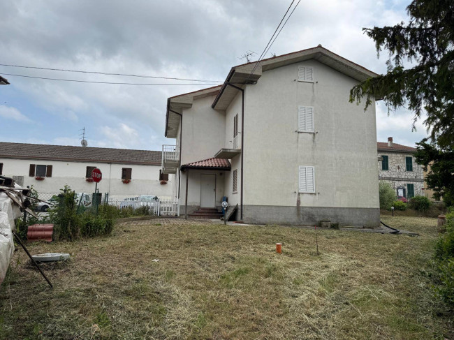 Casa cielo - terra in vendita a Comunanza