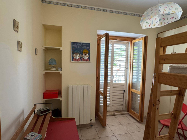 Casa cielo - terra in vendita a Comunanza