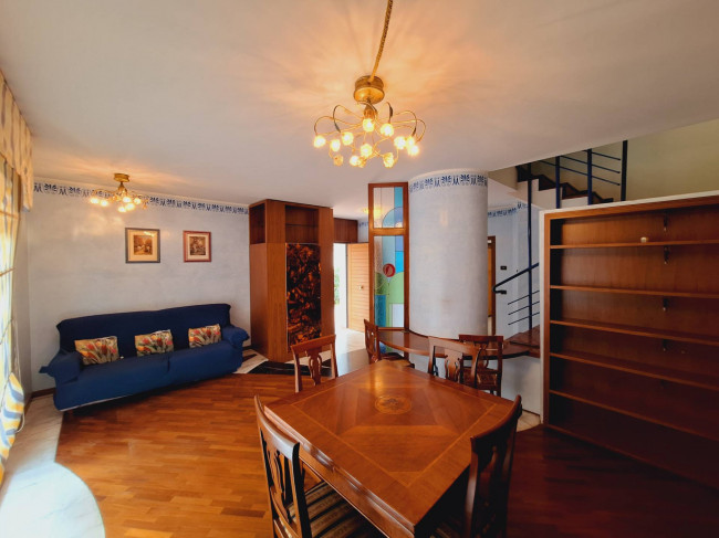 Villino a  schiera / bifamiliare in affitto a Grottammare