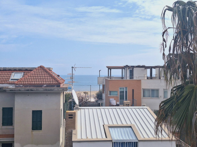 Villino a  schiera / bifamiliare in affitto a Grottammare