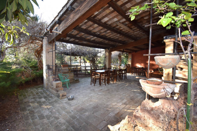 Casale Colonico Rustico in vendita a Ripatransone