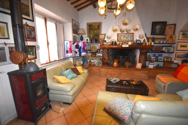 Casale Colonico Rustico in vendita a Ripatransone