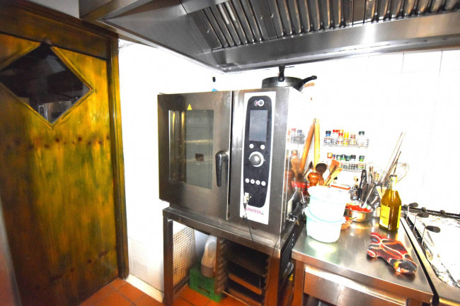 Albergo / Residence / Struttura Ricettiva in vendita a Ripatransone