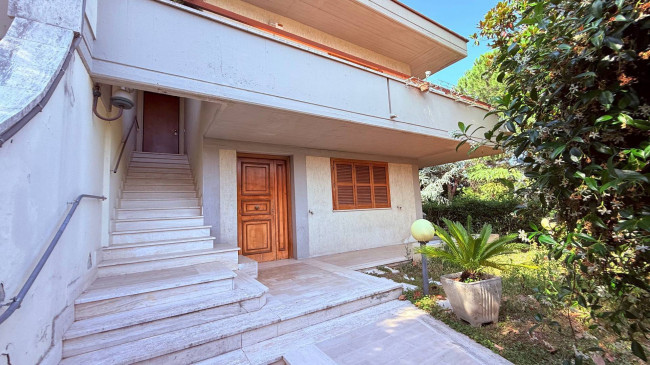 Villino a  schiera / bifamiliare in vendita a Ascoli Piceno