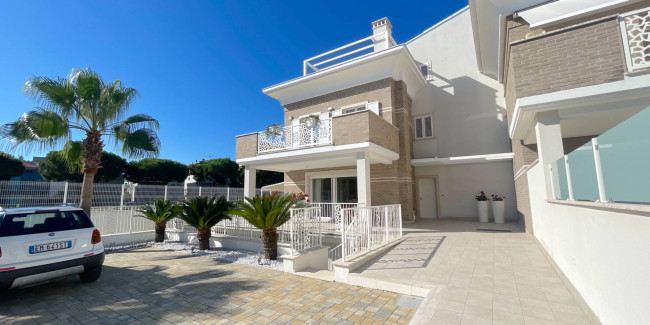 Villino a  schiera / bifamiliare in vendita a San Benedetto del Tronto