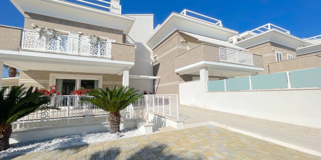 Villino a  schiera / bifamiliare in vendita a San Benedetto del Tronto