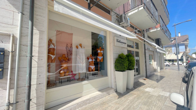 Attività commerciale in Vendita a San Benedetto del Tronto
