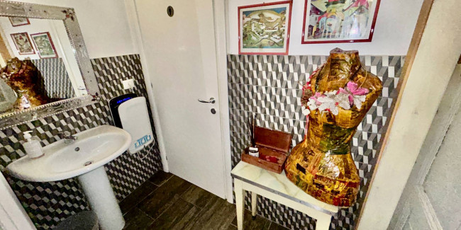 Locale Commerciale in vendita a Grottammare