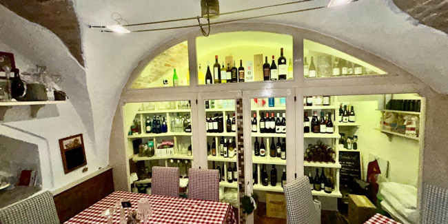 Locale Commerciale in vendita a Grottammare