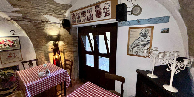 Locale Commerciale in vendita a Grottammare