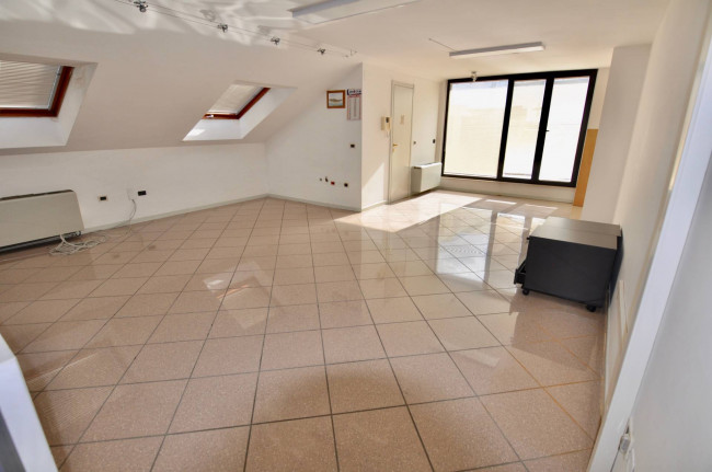 Ufficio / Studio Professionale in vendita a San Benedetto del Tronto