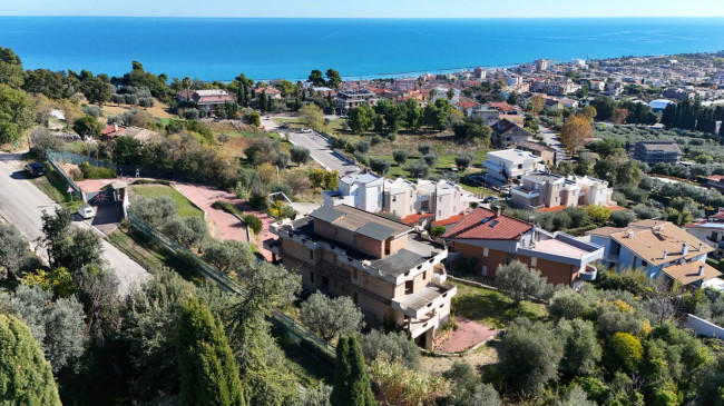 Villa singola in vendita a Grottammare