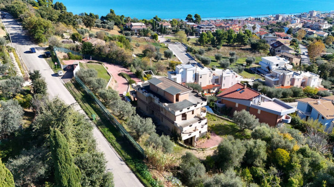 Villa singola in vendita a Grottammare