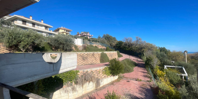 Villa singola in vendita a Grottammare