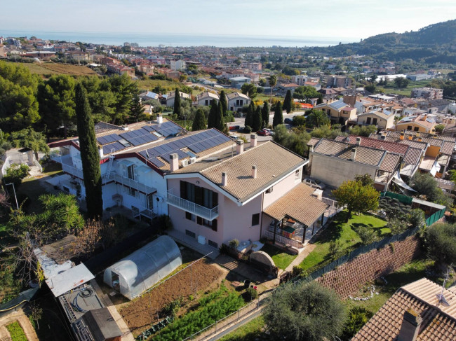 Villino a  schiera / bifamiliare in vendita a Grottammare