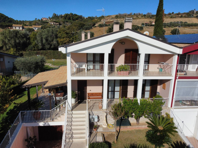 Villino a  schiera / bifamiliare in vendita a Grottammare