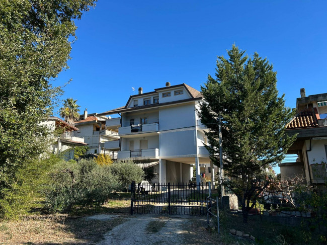 Casa cielo - terra in vendita a Ripatransone